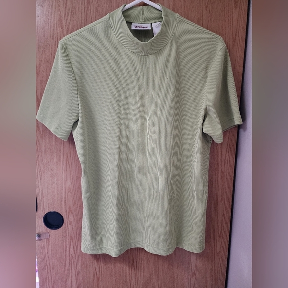 women's size L t-shirt - Picture 1 of 3